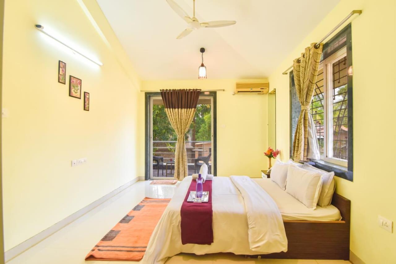 Pine View 2Bhk Villa Lonavala Buitenkant foto